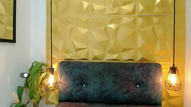 Snapshot of SexyJuliii21 chatting on March 11, 2025, 2:32 am SexyJuliii21 online show from March 11, 2025, 2:32 am