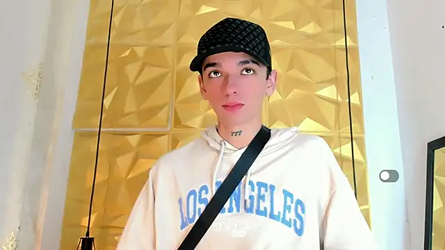 Snapshot of SexyJuliii21 chatting on September 11, 2025, 3:17 am SexyJuliii21 online show from September 11, 2025, 3:17 am