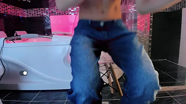 Snapshot of SexyJuliii21 chatting on October 8, 2025, 9:45 pm SexyJuliii21 online show from October 8, 2025, 9:45 pm