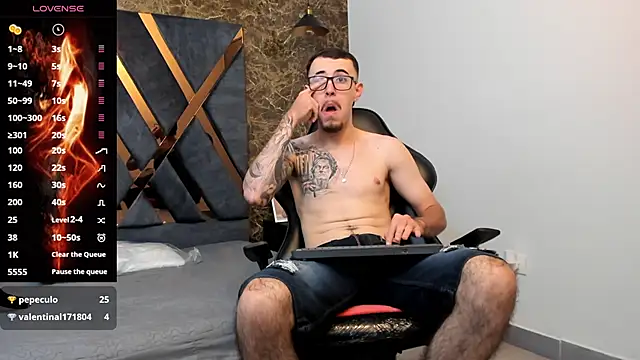 Snapshot of CodyWalkerR chatting on January 18, 2025, 5:15 pm CodyWalkerR online show from January 18, 2025, 5:15 pm