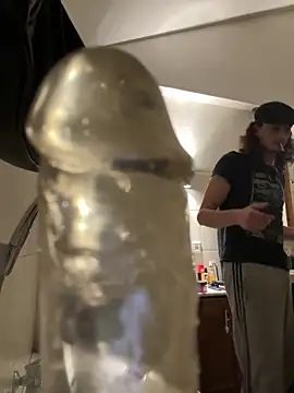 Snapshot of habbockwiesau chatting on November 21, 2025, 11:36 pm habbockwiesau online show from November 21, 2025, 11:36 pm