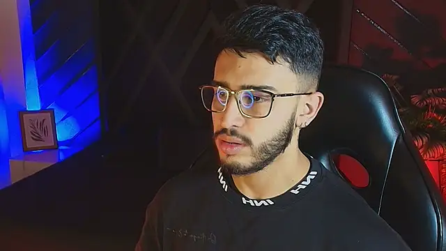 Liam Kleiin online show from April 15, 2026, 11:39 am