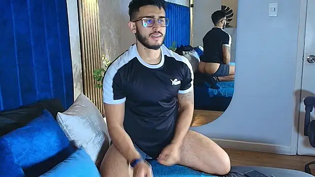 Snapshot of Liam_Kleiin chatting on July 17, 2026, 11:17 am Liam Kleiin online show from July 17, 2026, 11:17 am