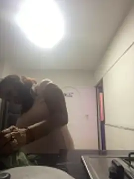 SWEET LOVER01 online show from March 10, 2026, 2:27 am