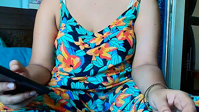 Snapshot of Hotty__Baby chatting on October 26, 2025, 8:20 am Hotty  Baby online show from October 26, 2025, 8:20 am