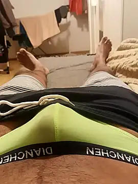 maleesa online show from November 1, 2025, 2:35 am