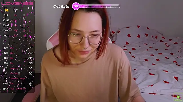 Snapshot of Airyhill chatting on October 24, 2025, 6:32 am Airyhill online show from October 24, 2025, 6:32 am