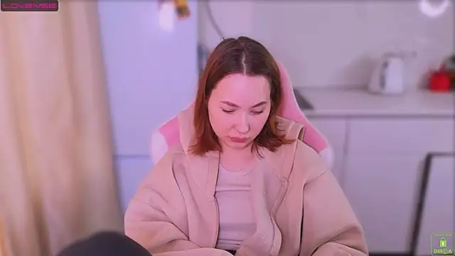 Airyhill online show from April 12, 2026, 11:48 am