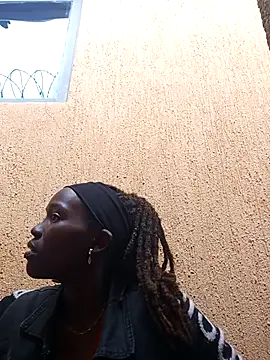 Swirly blac online show from December 21, 2025, 7:15 am