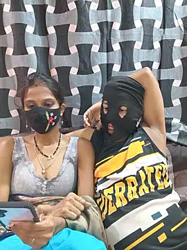 sexycouplemh09 online show from May 26, 2026, 4:03 pm