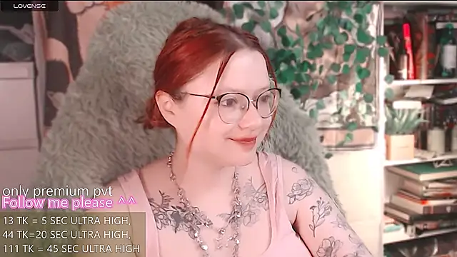 Snapshot of me__hanna chatting on May 24, 2026, 5:34 am me hanna online show from May 24, 2026, 5:34 am