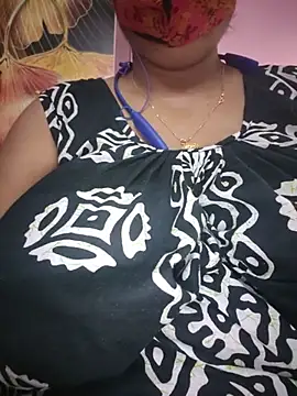 Snapshot of Kayra_34 chatting on July 10, 2026, 4:17 am Kayra 34 online show from July 10, 2026, 4:17 am