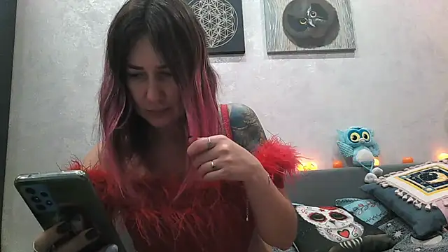 BlueXOwl online show from October 21, 2025, 2:40 pm