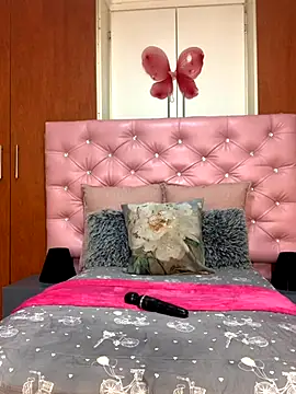 VeryGoodBadGirl1 online show from November 30, 2025, 8:51 am