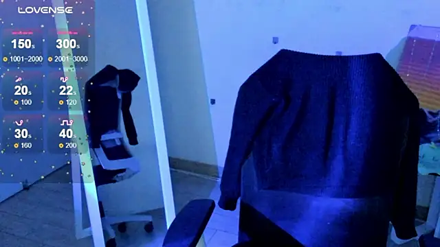 Snapshot of Florence_meow chatting on February 4, 2026, 8:42 am Florence meow online show from February 4, 2026, 8:42 am