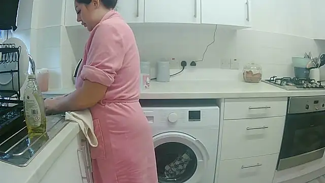 magical mia online show from November 12, 2025, 8:59 am