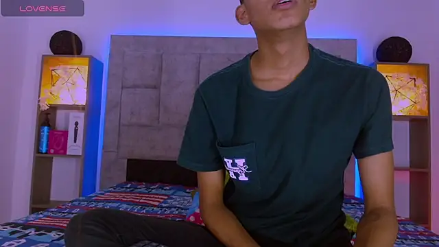 dilan alfonzo online show from December 14, 2025, 7:18 pm