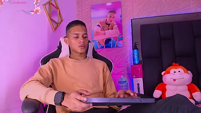 dilan alfonzo online show from February 23, 2026, 7:22 pm