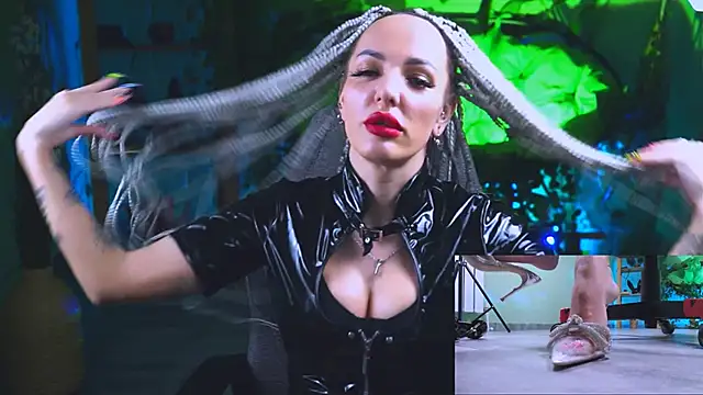 MonicaMaxwel online show from March 5, 2025, 6:23 pm