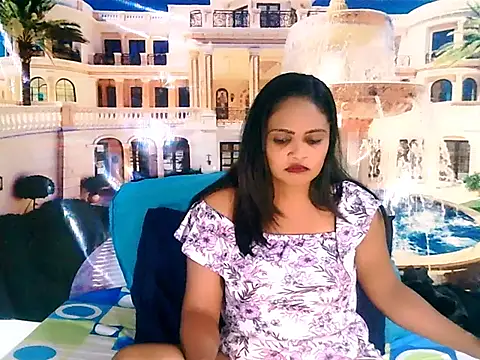 Snapshot of Luciousindian69 chatting on January 19, 2026, 5:33 am Luciousindian69 online show from January 19, 2026, 5:33 am