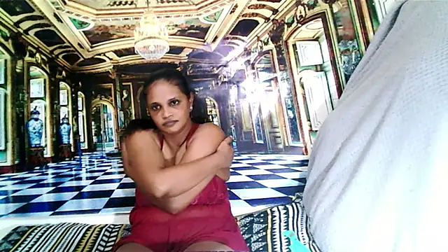 Snapshot of Luciousindian69 chatting on February 10, 2026, 6:23 pm Luciousindian69 online show from February 10, 2026, 6:23 pm