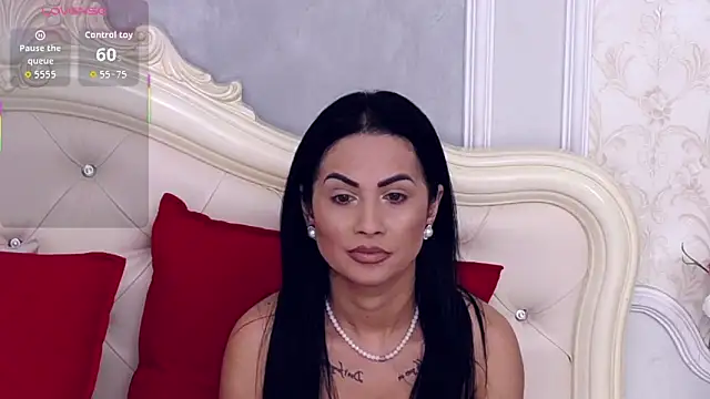 HeidiLust online show from November 18, 2025, 6:40 am