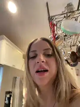 molly witha chance online show from February 2, 2025, 8:19 pm