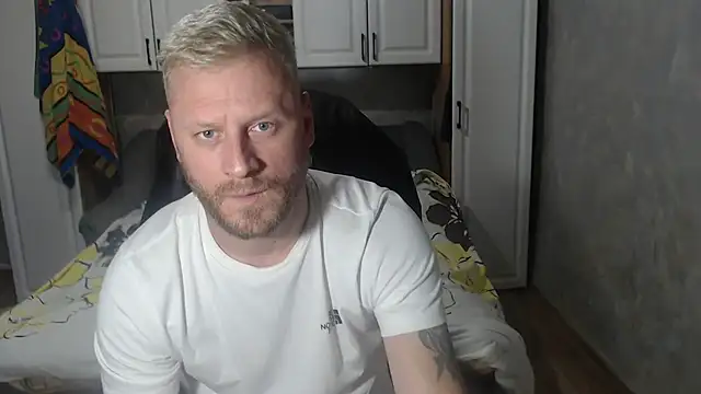 ANGELALEXYNO2024 online show from December 15, 2025, 3:49 pm