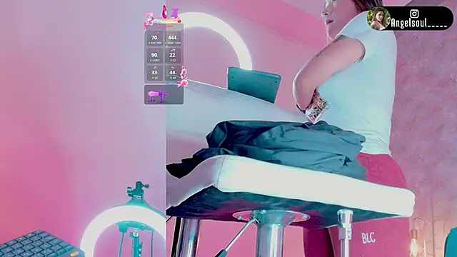 Snapshot of Angelst__ chatting on June 27, 2026, 8:47 pm Angelst online show from June 27, 2026, 8:47 pm