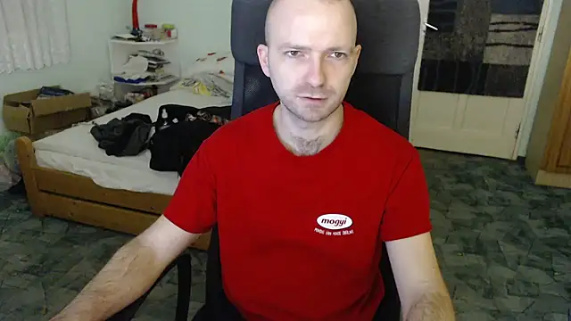 Snapshot of RealManHaveHairy chatting on January 8, 2025, 3:39 pm RealManHaveHairy online show from January 8, 2025, 3:39 pm