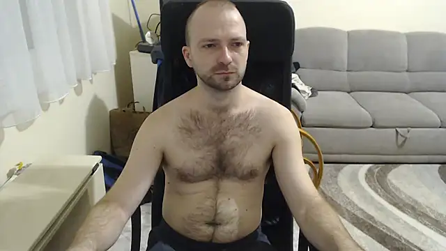 Snapshot of RealManHaveHairy chatting on January 15, 2025, 3:50 pm RealManHaveHairy online show from January 15, 2025, 3:50 pm