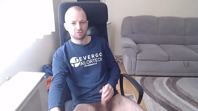 Snapshot of RealManHaveHairy chatting on January 24, 2025, 8:34 am RealManHaveHairy online show from January 24, 2025, 8:34 am