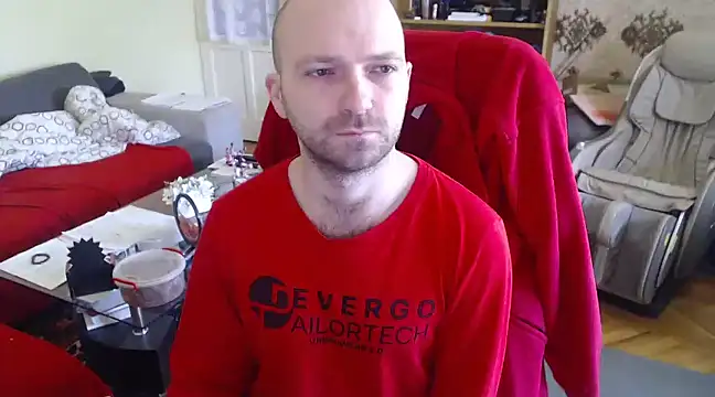 Snapshot of RealManHaveHairy chatting on February 10, 2025, 1:11 pm RealManHaveHairy online show from February 10, 2025, 1:11 pm