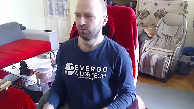 Snapshot of RealManHaveHairy chatting on February 15, 2025, 8:54 am RealManHaveHairy online show from February 15, 2025, 8:54 am
