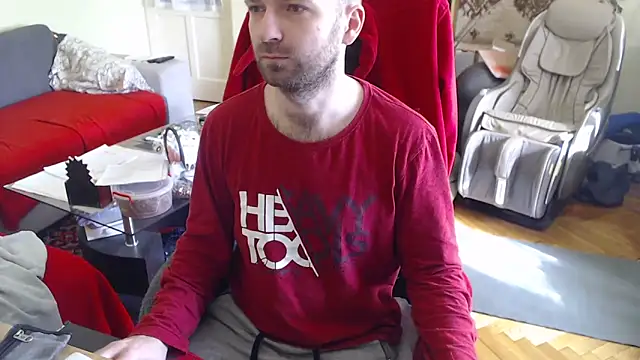 Snapshot of RealManHaveHairy chatting on February 16, 2025, 10:32 am RealManHaveHairy online show from February 16, 2025, 10:32 am