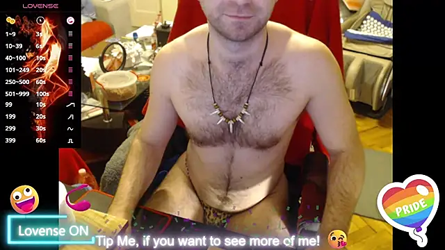 Snapshot of RealManHaveHairy chatting on March 7, 2025, 7:49 pm RealManHaveHairy online show from March 7, 2025, 7:49 pm