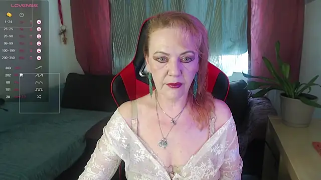Liset Monro online show from May 21, 2026, 5:14 am