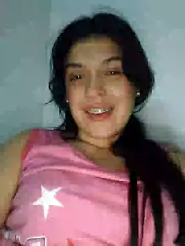 Sophie-hatter online show from December 26, 2024, 4:32 am