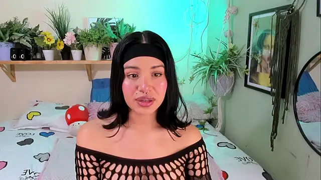 MiaaRose online show from September 27, 2025, 8:58 pm