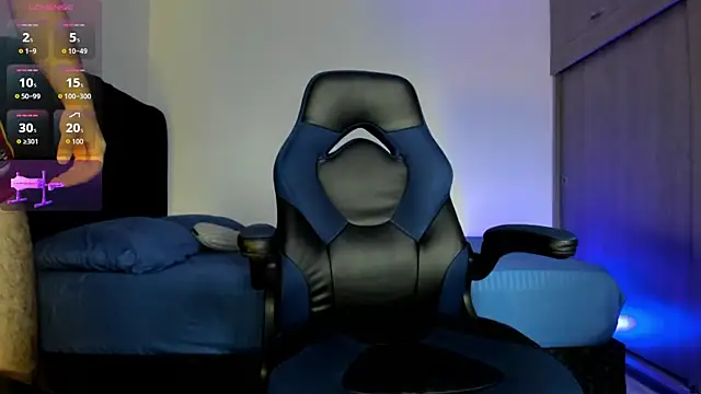 male pussy online show from September 25, 2025, 1:15 pm