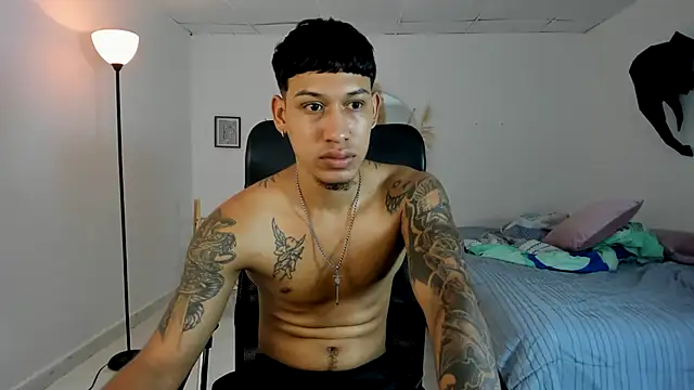 slim master12 online show from March 10, 2026, 11:43 pm