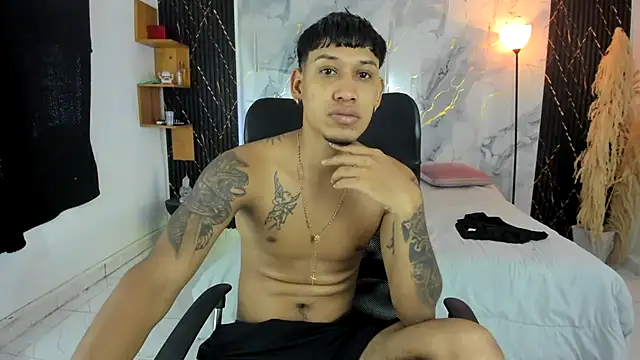 Snapshot of slim_master12 chatting on May 24, 2026, 7:19 pm slim master12 online show from May 24, 2026, 7:19 pm