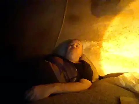 Nightshade7712 online show from February 23, 2025, 1:10 pm