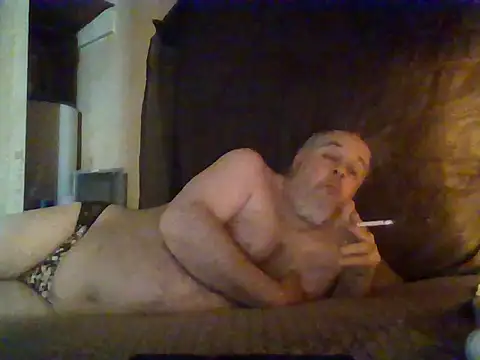 Nightshade7712 online show from September 16, 2025, 4:02 am