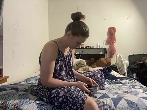 LillianRose02015 online show from January 26, 2025, 2:45 am