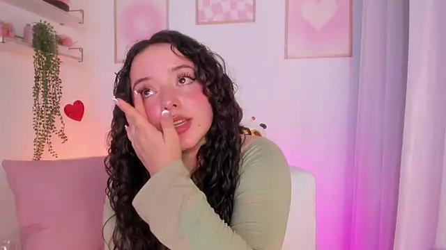 Aurora aaa online show from October 23, 2025, 11:14 pm