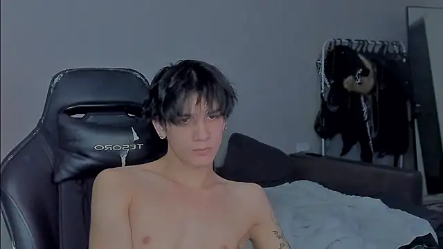 Snapshot of MarkBrowniii chatting on January 15, 2025, 8:26 pm MarkBrowniii online show from January 15, 2025, 8:26 pm