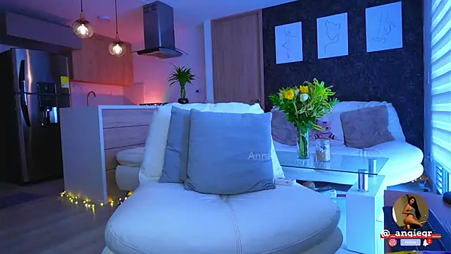 Snapshot of AnnaTaylor1 chatting on March 11, 2025, 3:56 pm AnnaTaylor1 online show from March 11, 2025, 3:56 pm