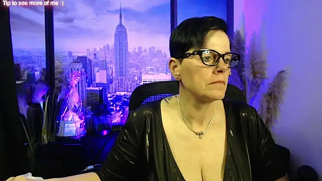 ninarandmann online show from April 12, 2026, 3:39 pm