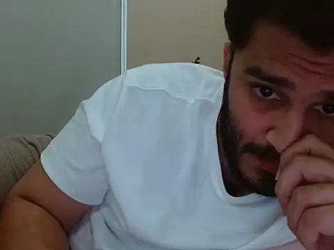 Snapshot of robintoit chatting on March 3, 2026, 5:13 am robintoit online show from March 3, 2026, 5:13 am